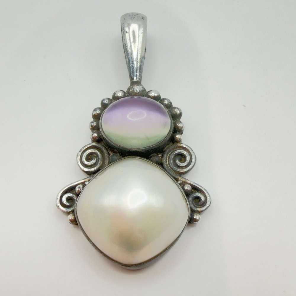 Vintage Sajen 925 Sterling Silver Rare Mabe Pearl Pendant Purple Green Stone